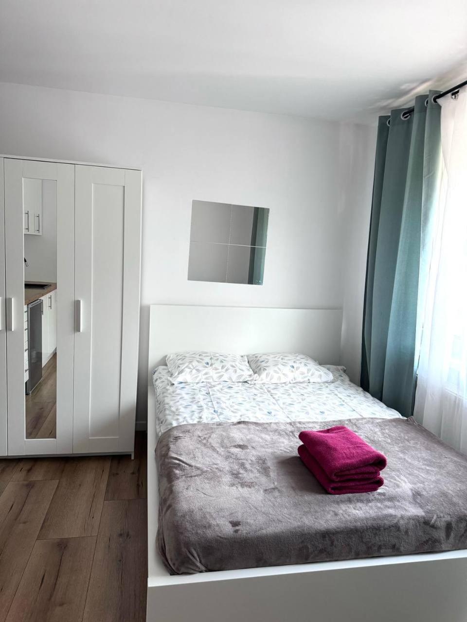 Quiet Apartment Near The Park, Metro, Centre, Wi-Fi - By Hik Apartments วอร์ซอ ภายนอก รูปภาพ